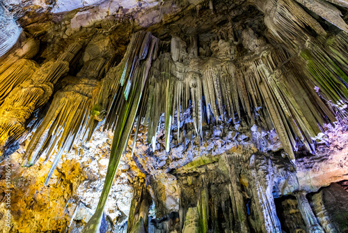 Uplit stalactites