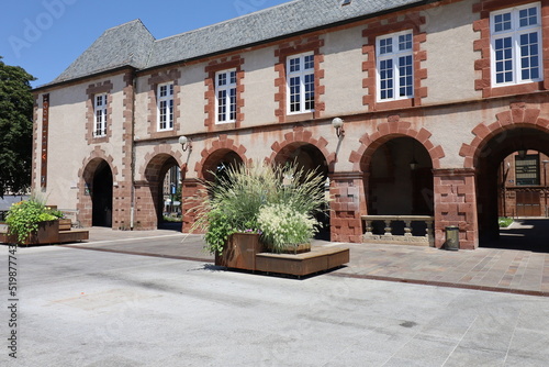 Le conseil d  partemental  ancien conseil g  n  ral  vue de l ext  rieur  ville de Rodez  d  partement de l Aveyron  France