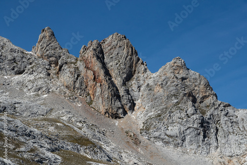 Paredes calcáreas del Parque Nacional de Picos de Europa, España