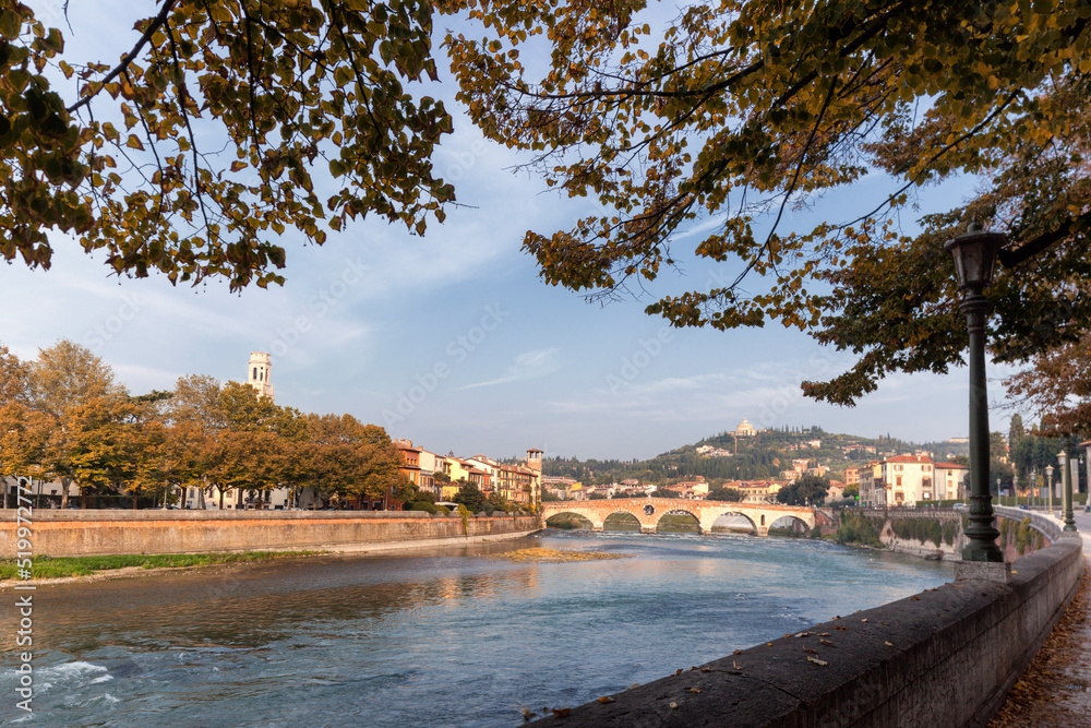 Verona. Ponte Pietra sul fiume Adige