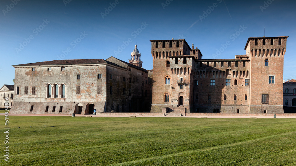 Mantova. Esterno del Castello Estense