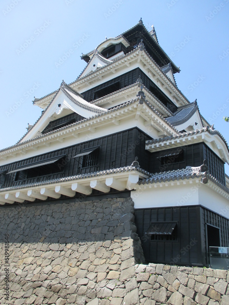 熊本地震から６年、工事が終わり復元された熊本城大天守