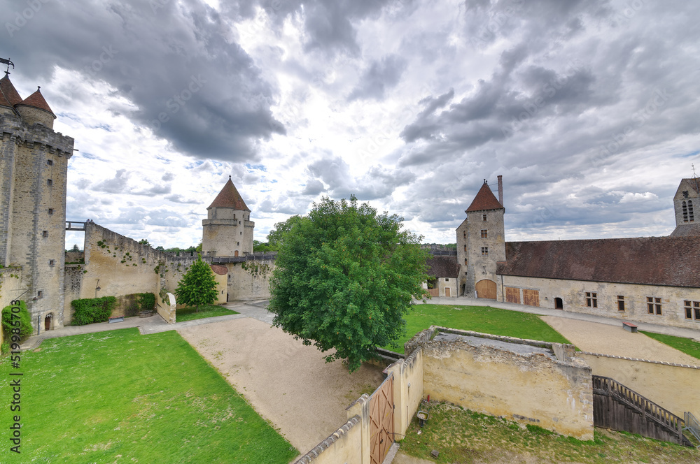 Frankreich - Blandy - Burg Blandy-les-Tours