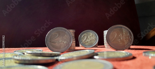 Catasta di monete da 2 euro photo