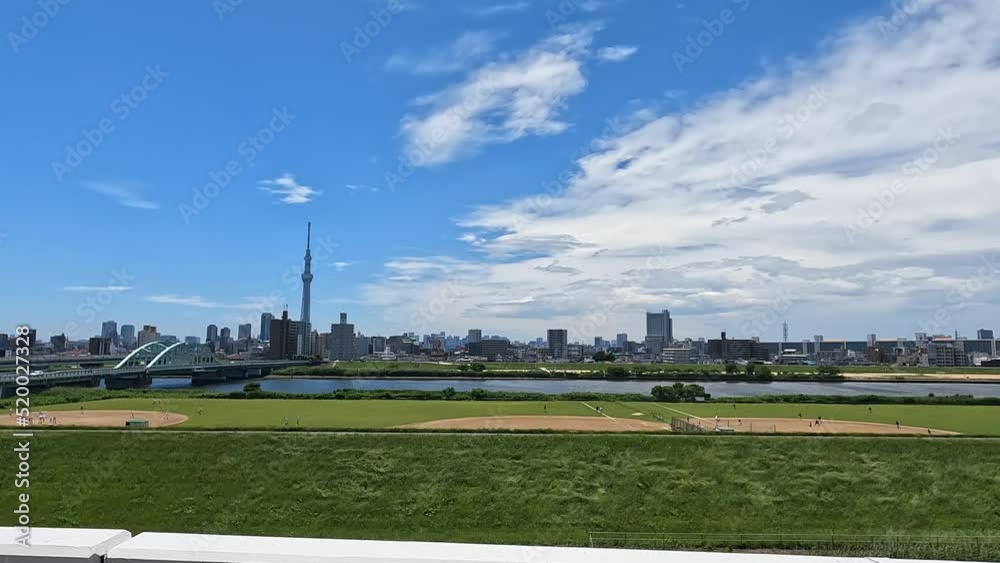 車の車窓から　東京の風景