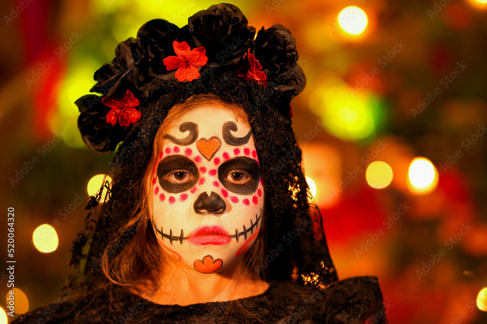 Niña disfrazada de catrina tradición cultura mexicana dia de muertos noviembre Niña disfrazada de catrina tradición cultura mexicana dia de muertos noviembre