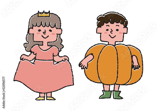 お姫様とかぼちゃのコスプレをした子供　ハロウィンのパーティに参加する子供（カラー）