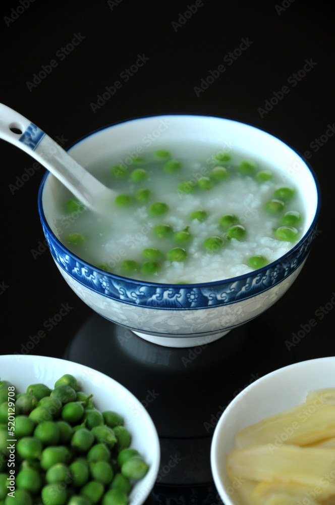 Rice porridge with the pea and fresh ginger Rice porridge with the pea and fresh ginger