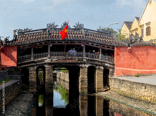 Vietnamese bridge da nang