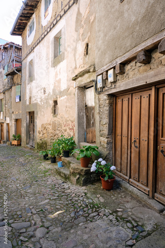 Fototapeta Naklejka Na Ścianę i Meble -  Narrow cobbled streets of, La Alberca, a small town in Spain. It was the first Spanish town declared a Historic-Artistic Site, in 1940.