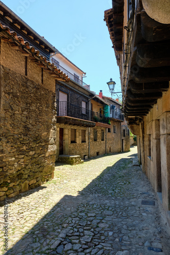 Fototapeta Naklejka Na Ścianę i Meble -  Narrow cobbled streets of, La Alberca, a small town in Spain. It was the first Spanish town declared a Historic-Artistic Site, in 1940.