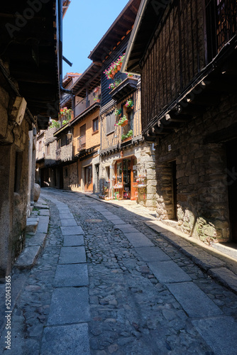 Fototapeta Naklejka Na Ścianę i Meble -  Narrow cobbled streets of, La Alberca, a small town in Spain. It was the first Spanish town declared a Historic-Artistic Site, in 1940.