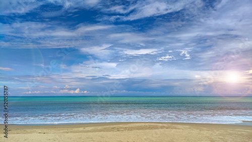 beach, sea and beautiful sky © Santi