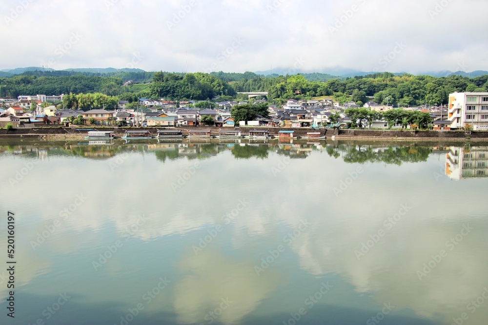 Obraz premium 日田市の三隈川風景