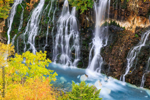 白髭の滝「秋の北海道」