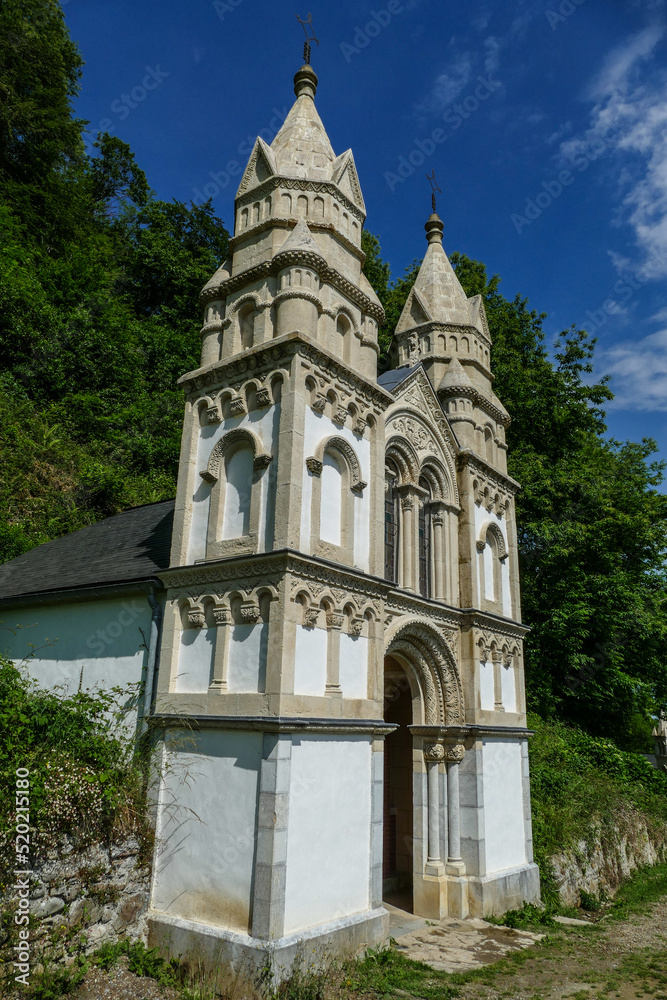 Obraz premium Notre-Dame de Bétharram Heiligtum Pilgerstätte Lourdes Wunder Kloster Kreuzweg Kapelle Unserer Lieben Frau Kirche Frankreich Pyrenäen vor 11 Tagen eingereicht