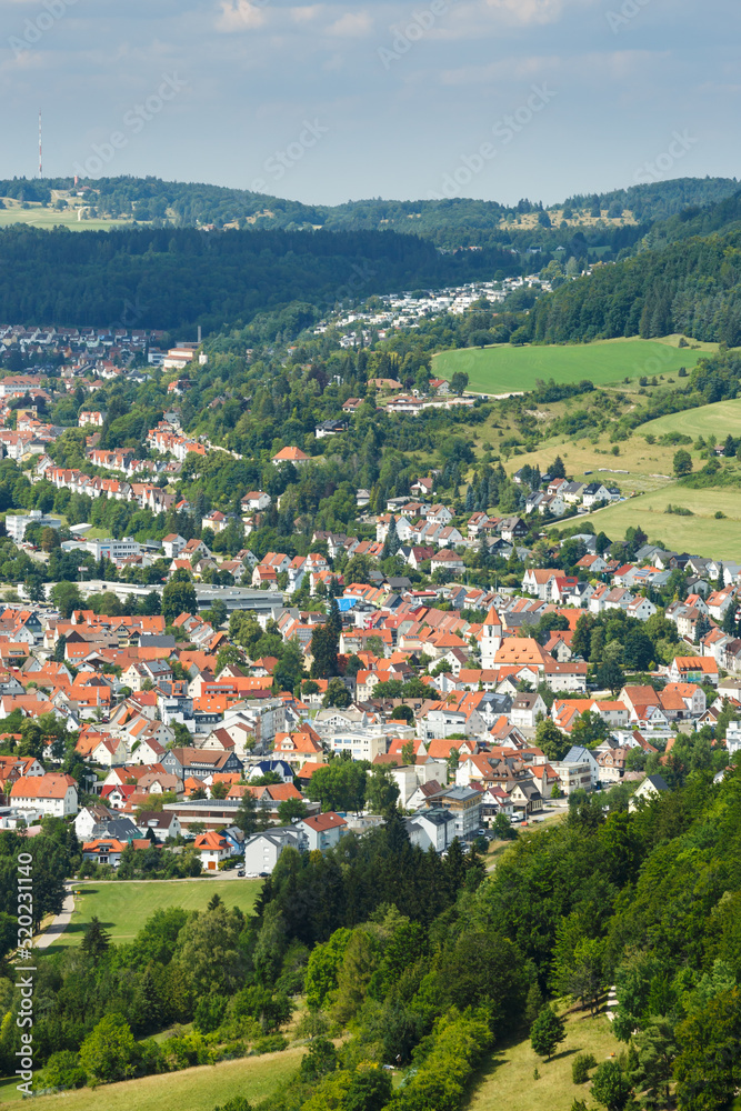 Ausblick auf Albstadt-Truchtelfingen im Zollernalbkreis (Schwäbische Alb)