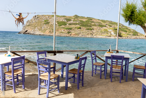 Sea food restaurant by the sea © rilueda