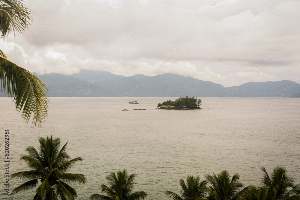 View of the sea and an island, at Angra dos Reis town, State of Rio de Janeiro, Brazil. Taken with Nikon D7100 18-200 lens, at 34mm, 1/250 f 9.0 ISO 400. Date: Jan 01, 2021