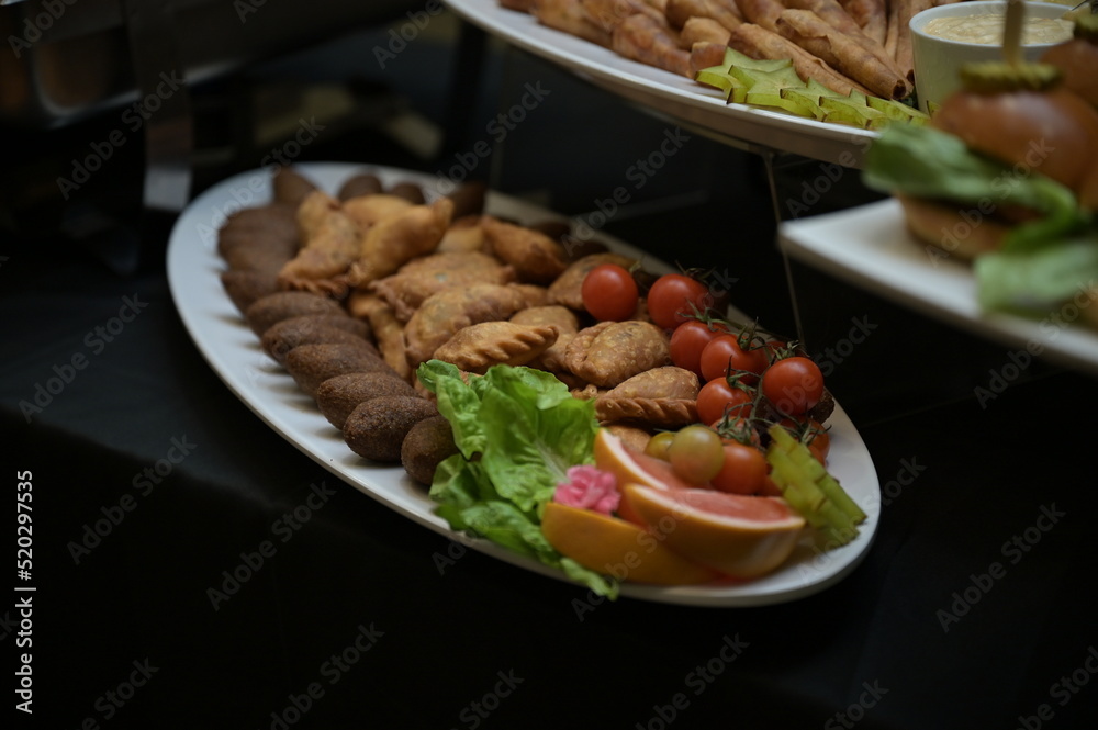 grilled sausages with vegetables