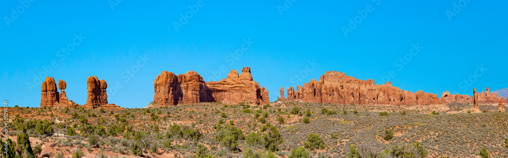 scenic view to balanced rock in Arches national park