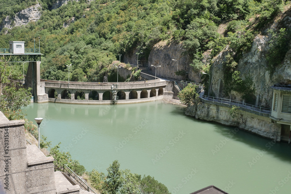Diga del Furlo sul fiume Candigliano, in Comune di Fermignano, Pesaro Urbino, Marche