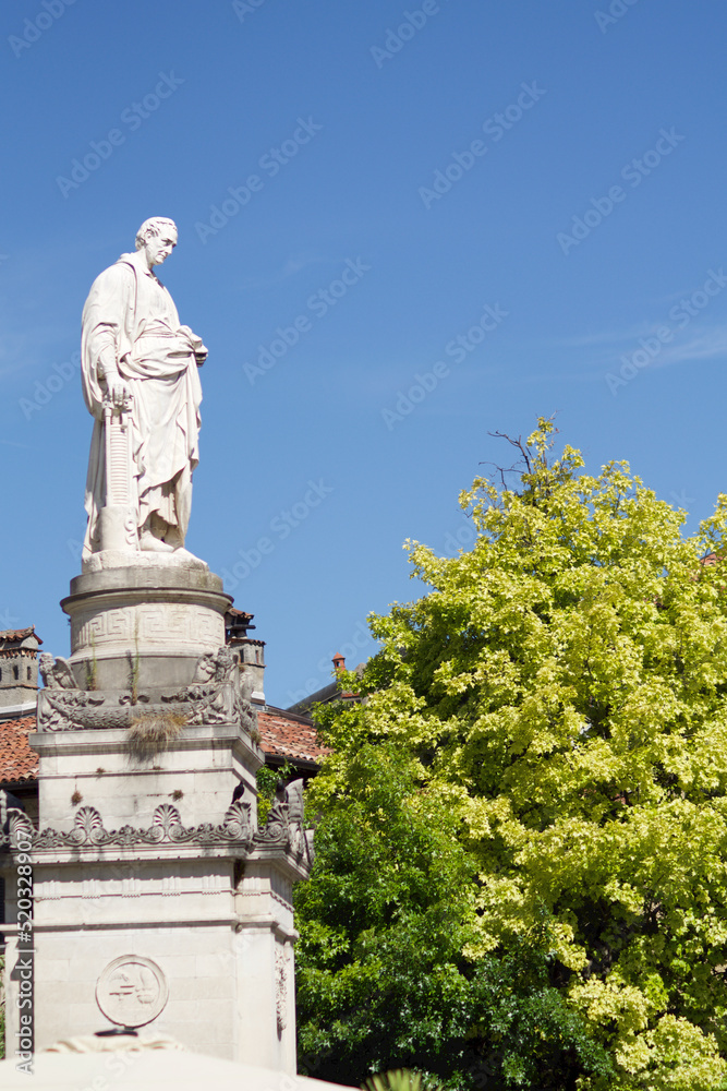 Alessandro Volta statue in a wonderful square in Como