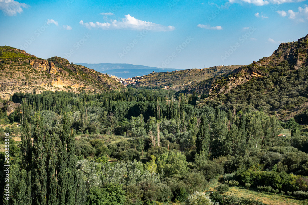 Castielfabib vista desde la localidad de El Cuervo