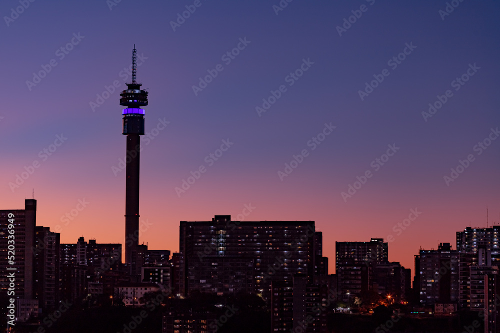 Obraz premium Sunset on Johannesburg CBD