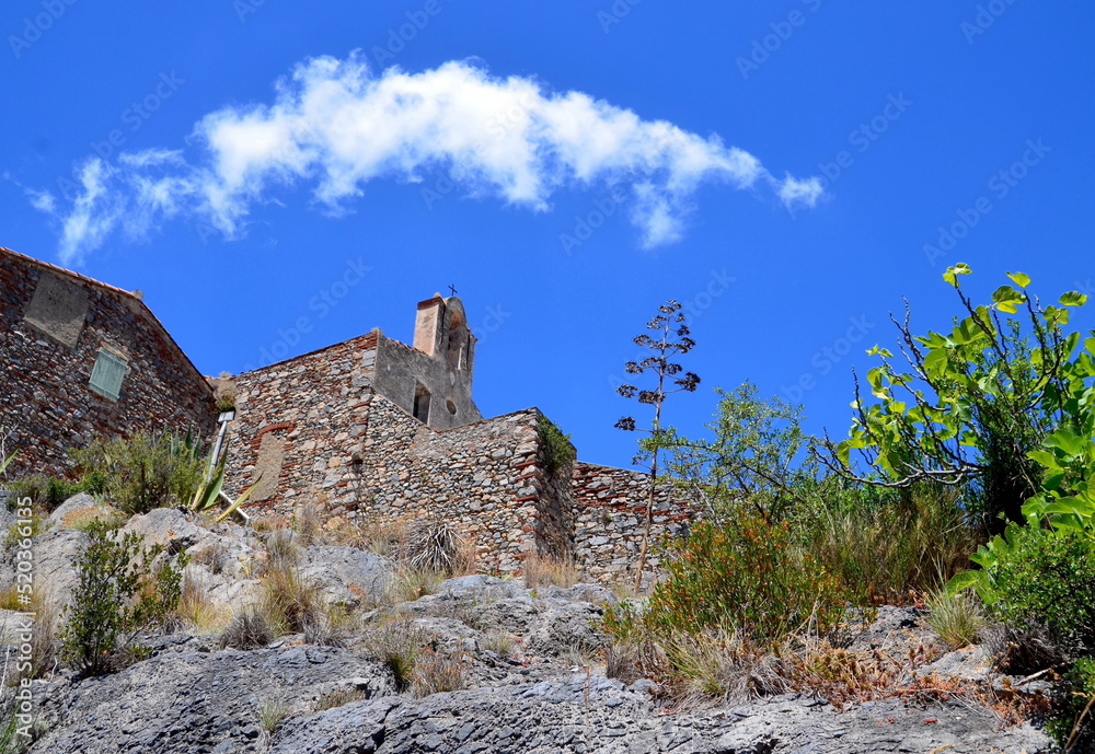 L'Ermitage de Case de Pène dans les Pyrénées Orientales