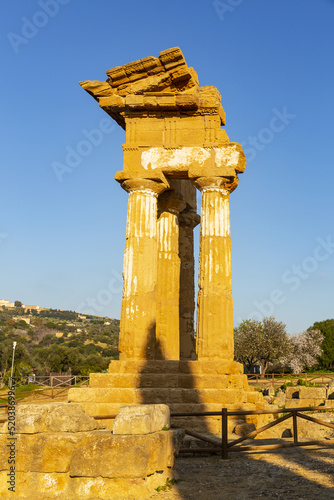 Temple of the Dioscuri and sanctuary of the chthonic divinities photo