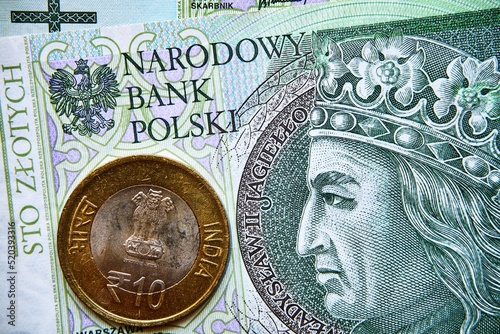 polski banknot,100 PLN, indyjska moneta , Polish banknote, 100 PLN, Indian coin