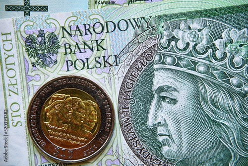 polski banknot,100 PLN, moneta urugwajska , Polish banknote, 100 PLN, Uruguayan coin