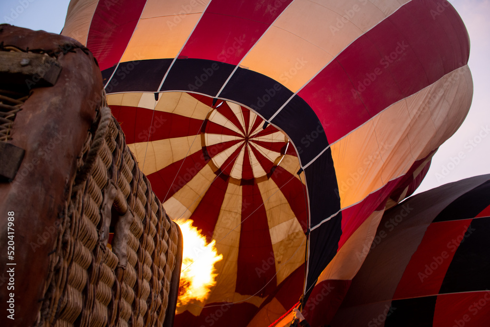Obraz premium Hot air balloon being filled 
