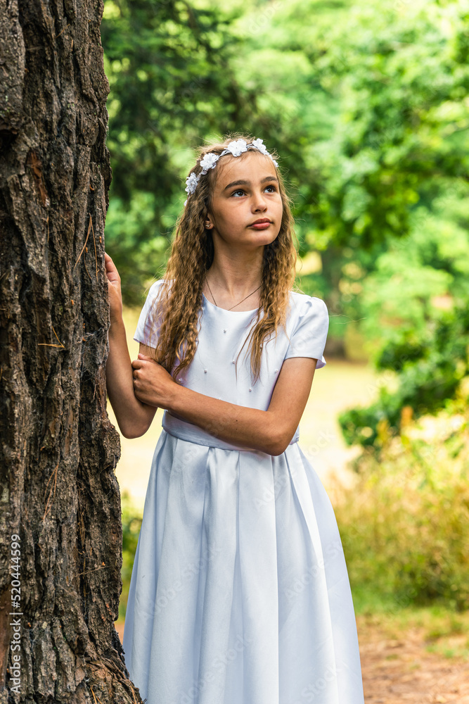 First Holy Communion of Little Girl, Eliza's outdoor session First Holy Communion of Little Girl, Eliza's outdoor session