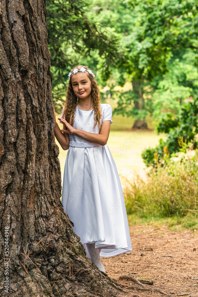 First Holy Communion of Little Girl, Eliza's outdoor session