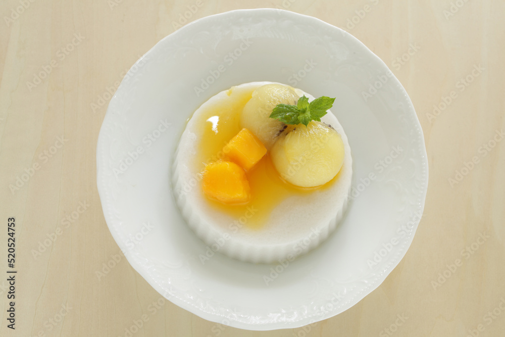 Kiwi fruit and mango on white Milk Kanten Jelly for Asian sweet dessert image Kiwi fruit and mango on white Milk Kanten Jelly for Asian sweet dessert image
