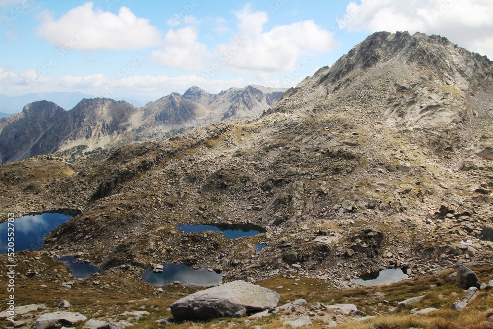 Obraz premium Lakes de San Mauricio National Park, Catalonia, Spain