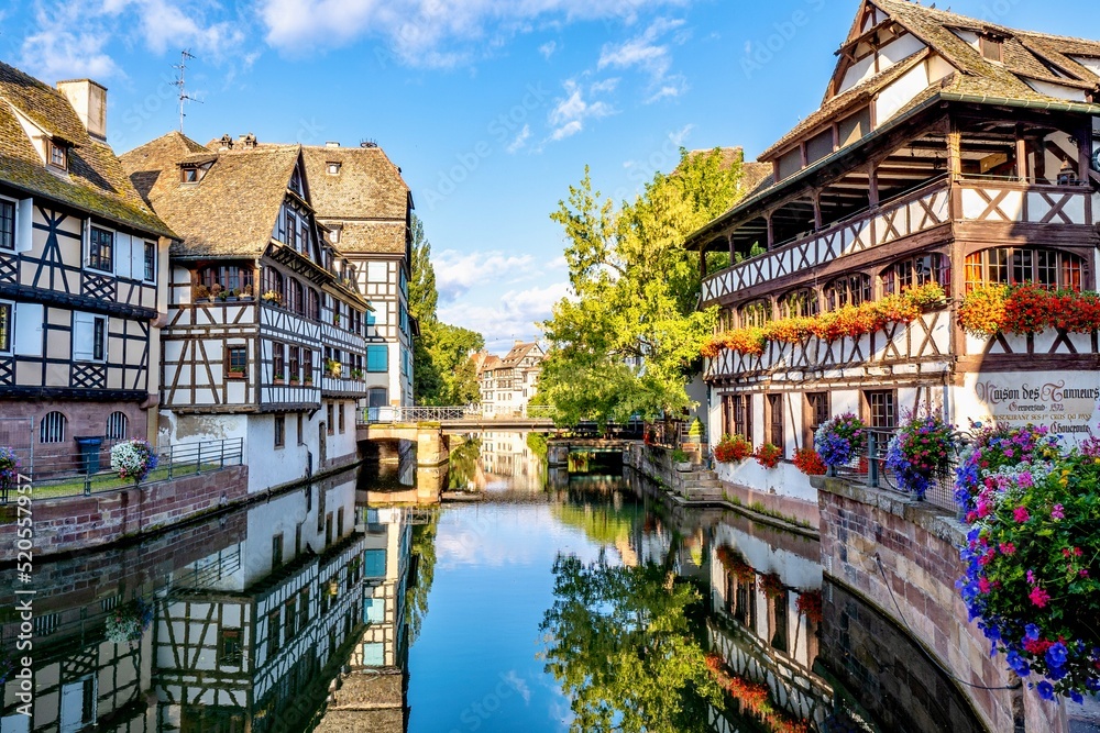 houses on the river (France, Strasbourg )