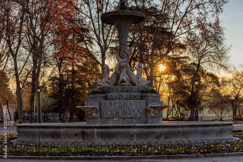 Fuente de los Galápagos en el parque del Retiro de Madrid