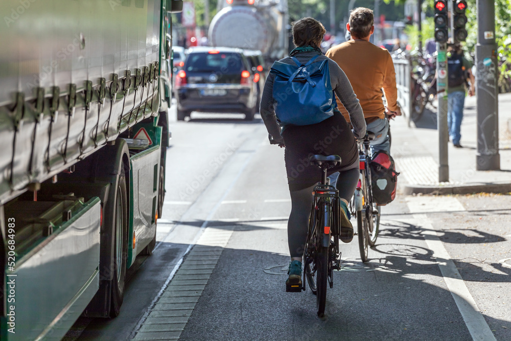 Hamburg_Bike_Lane