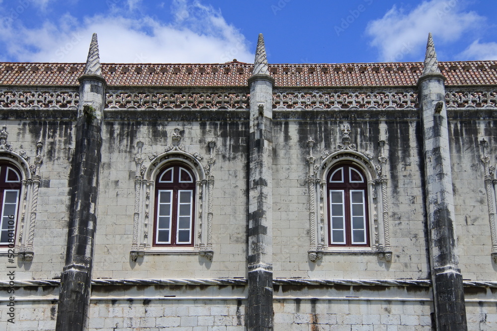 Die Fassade des Mosteiro dos Jerónimos