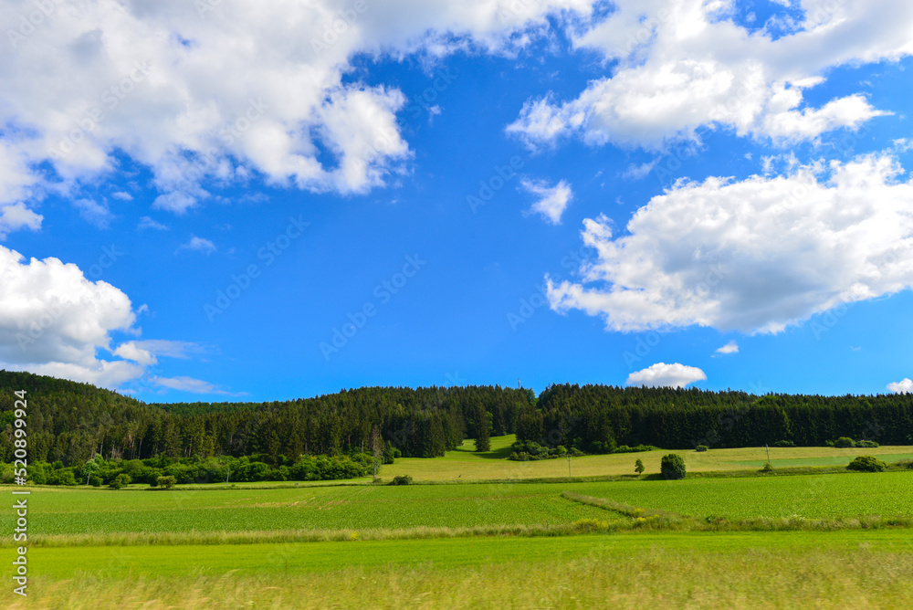 Die Schwäbische Alb im Landkreis Tuttlingen in Baden-Württemberg Die Schwäbische Alb im Landkreis Tuttlingen in Baden-Württemberg