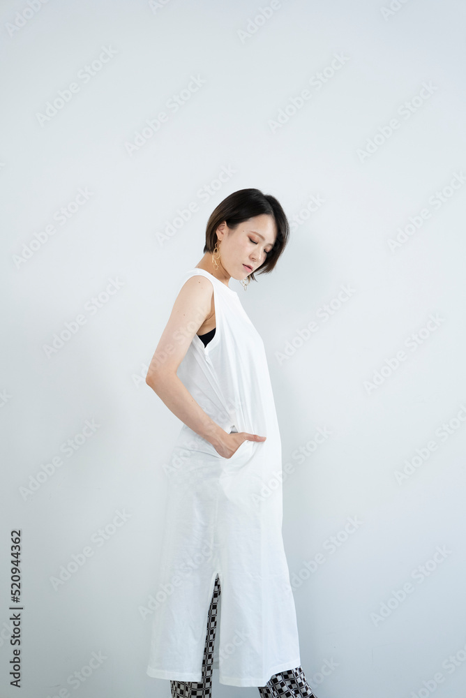 クールな女性