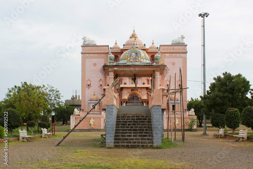 Shri Veertapasvi Panchmukhi Parmeshwar Mandir Inside, Akkalkot Rd, Solapur, Maharashtra, India photo