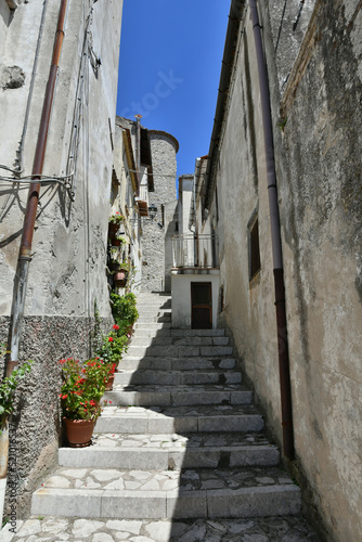 A small street between the old houses of Zungoli, one of the most beautiful villages in Italy. © Giambattista