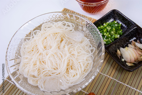 涼しいそうめん