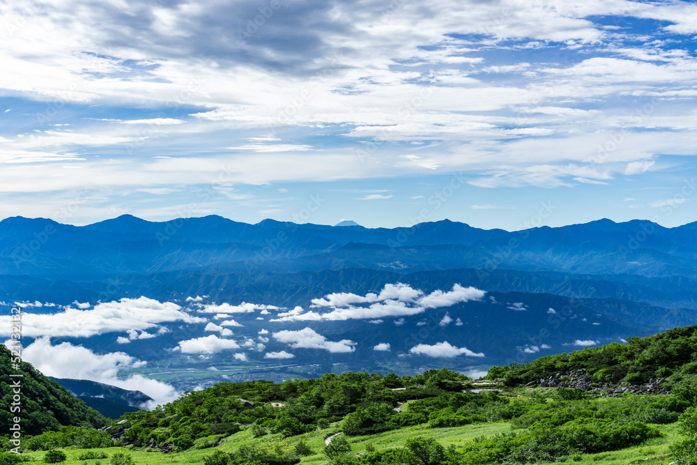 長野県中央アルプス木曽駒ヶ岳の千畳敷カール