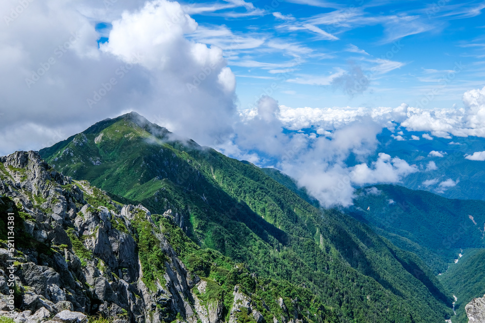 Fototapeta premium 長野県中央アルプス木曽駒ヶ岳の景色