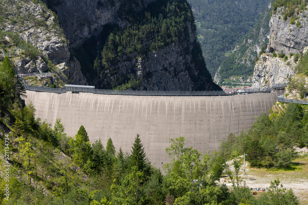 The Vajont disaster on 9 October 1963, when a landslide broke off from Mount Toc and fell into the basin causing a wave that went over the dam and destroyed the town of Longarone, causing 200 victims